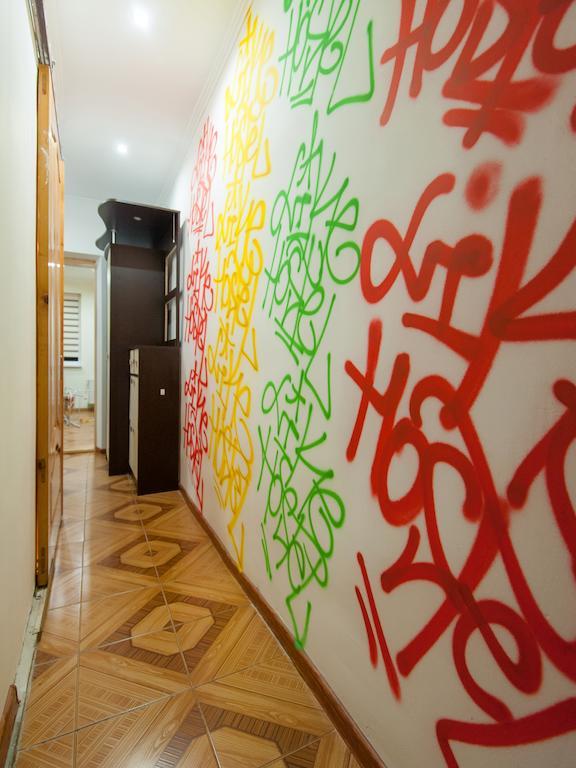 Like Hostel Chernivtsi Exterior foto