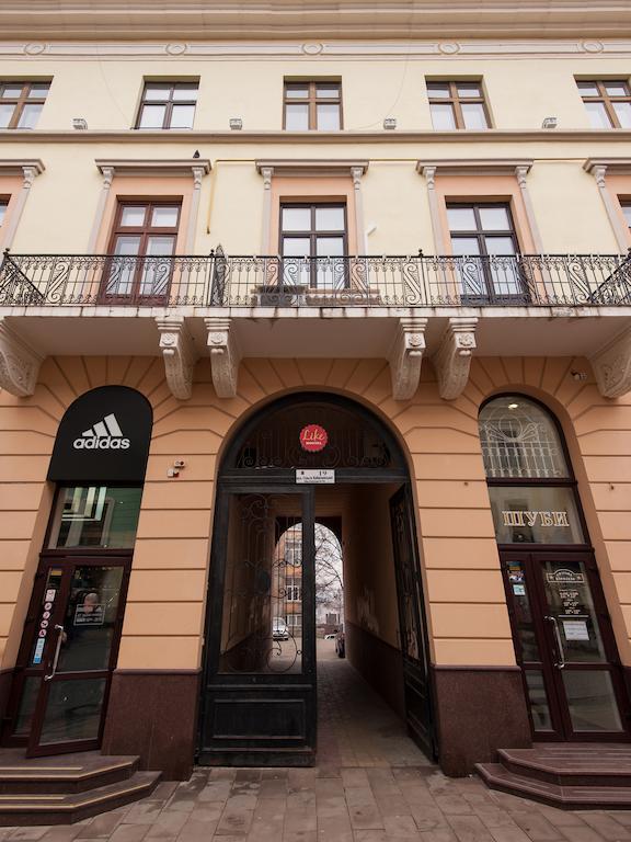 Like Hostel Chernivtsi Exterior foto